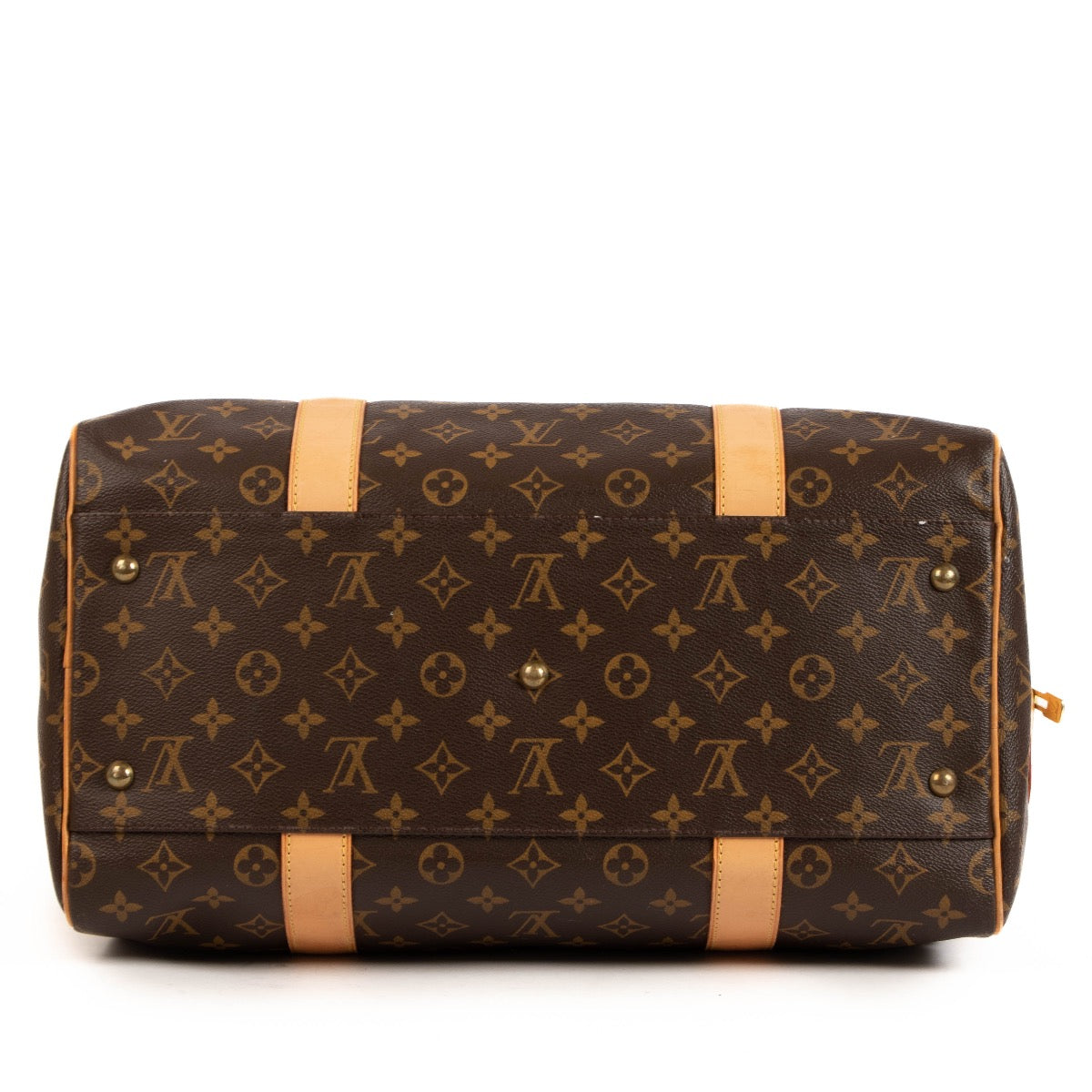 Shop safe online at Labellov in Antwerp, Brussels and Knokke this 100% authentic second hand Louis Vuitton Carryall Compact Travel Bag