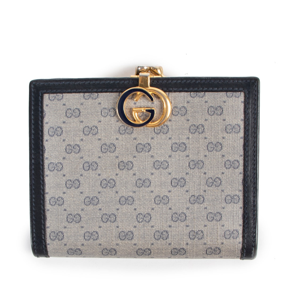 Shop safe online at Labellov in Antwerp this 100% authentic second hand Gucci Blue Monogram Canvas Vintage Wallet