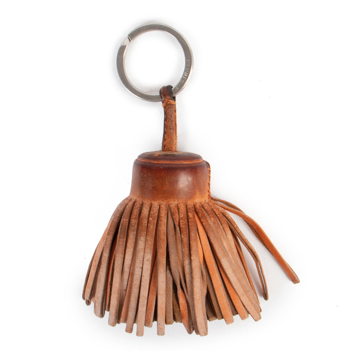 Shop safe online at Labellov in Antwerp this 100% authentic second hand Hermès Brown Carmen Keychain