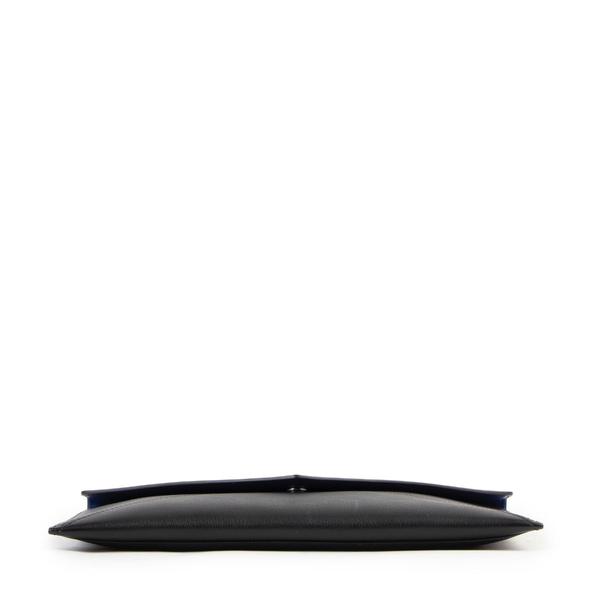 Shop safe online at Labellov in Antwerp this 100% authentic second hand Delvaux Black Message Ambigu Pochette Clutch