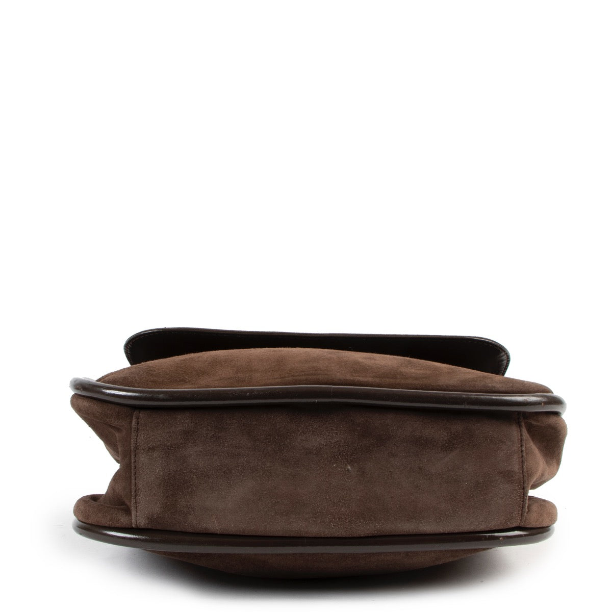 Buy authentic second hand Gucci Brown Suede Nubuck Shoulder Bag in good condition at Labellov in Antwerp.