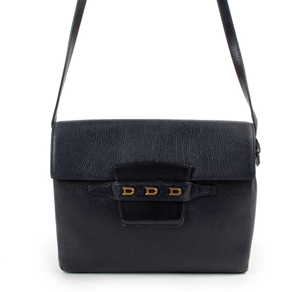 Buy online an authentiek second hand Delvaux dark blue Frimaire crossbody bag in preloved condition at Labellov in Antwerp.
