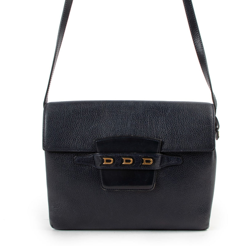 Buy online an authentiek second hand Delvaux dark blue Frimaire crossbody bag in preloved condition at Labellov in Antwerp.