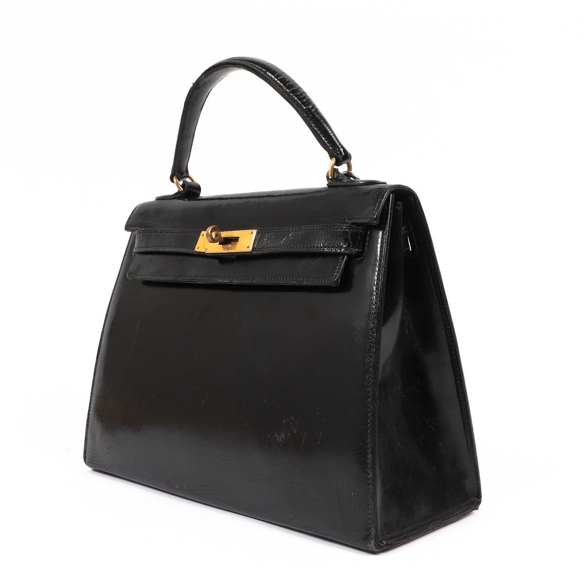 Hermès Vintage Kelly 28 Black Patent Leather Gold Hareware