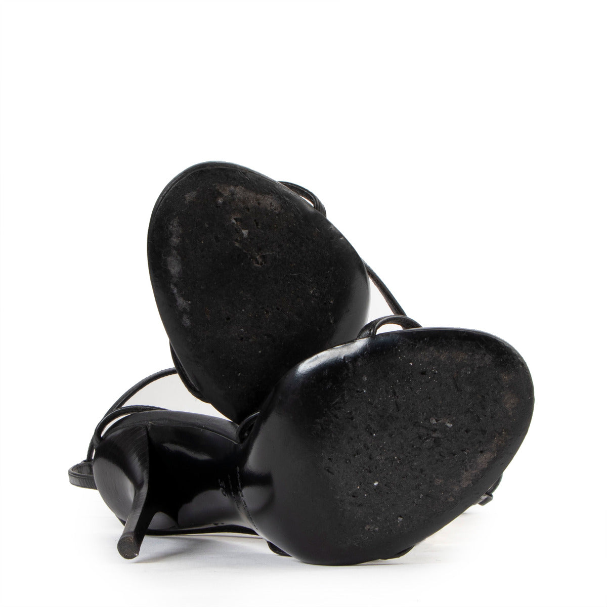 Saint Laurent Cassandra Leather Black Pumps for the best price at Labellov secondhand luxury in Antwerp