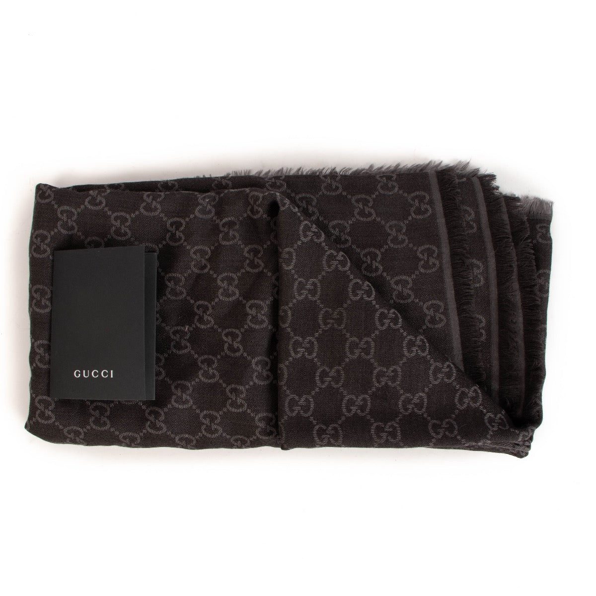 shop 100% authentic second hand Gucci Grey GG Scarf on Labellov.com