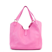Buy authentic second hand Delvaux Pink Givry Besace Polo Shoulder bag in very good condition at Labellov in Antwerp.