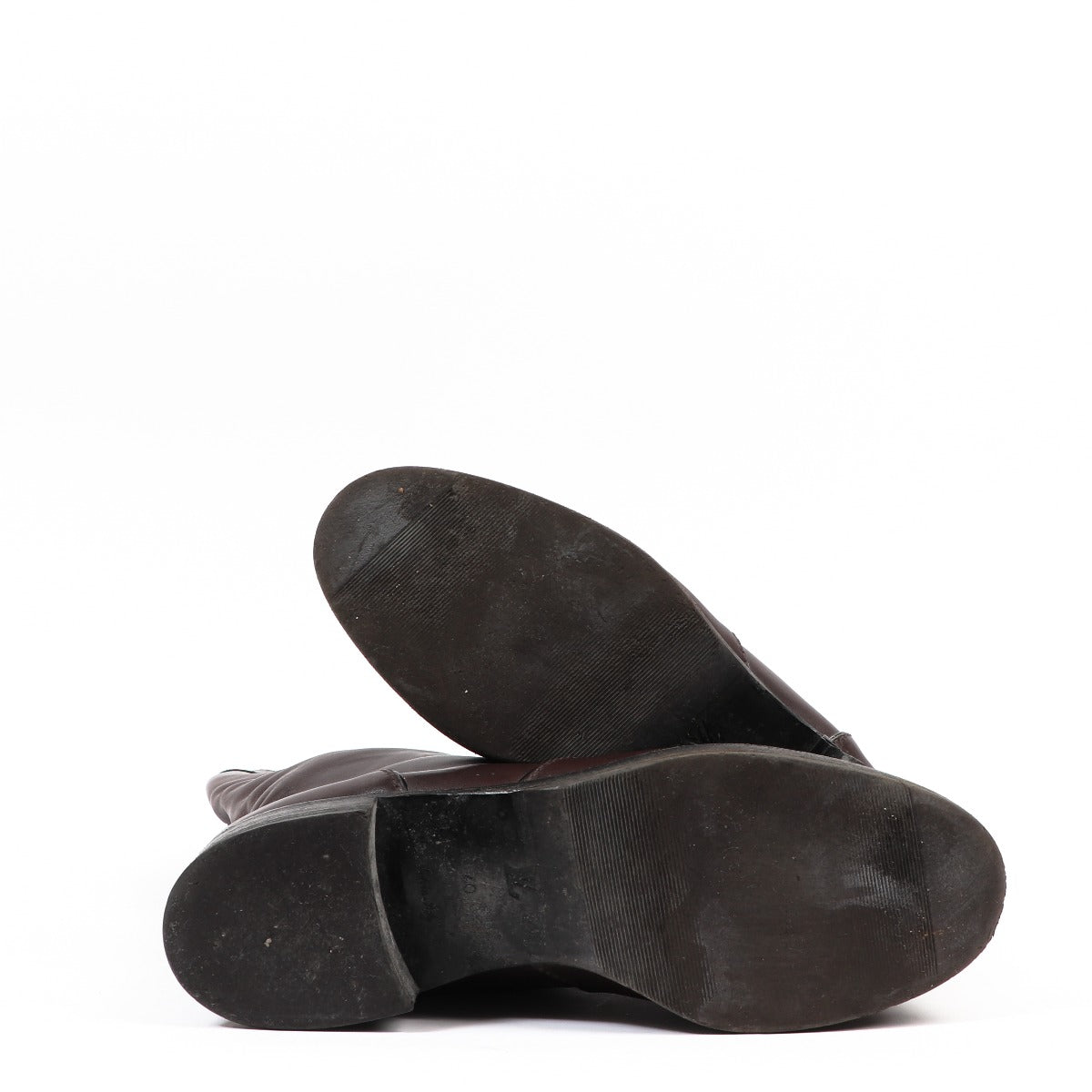 Buy authentic second-hand Louis Vuitton Brown Leather Boots in Size 40 in very good condition at Labellov in Antwerp.