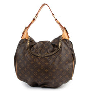 Buy online authentic second hand Louis Vuitton Monogram Kalahari Shoulder bag in very good condition at Labellov in Antwerp