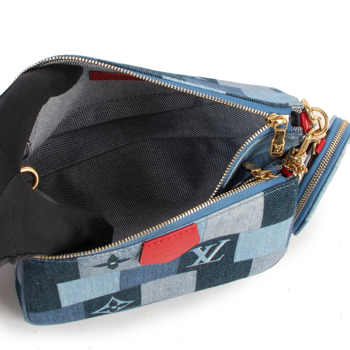 Buy authentic second hand Louis Vuitton Multi Pochette Accessoires Patchwork Denim Blue Red Crossbody Bag at Labellov in Antwerp.