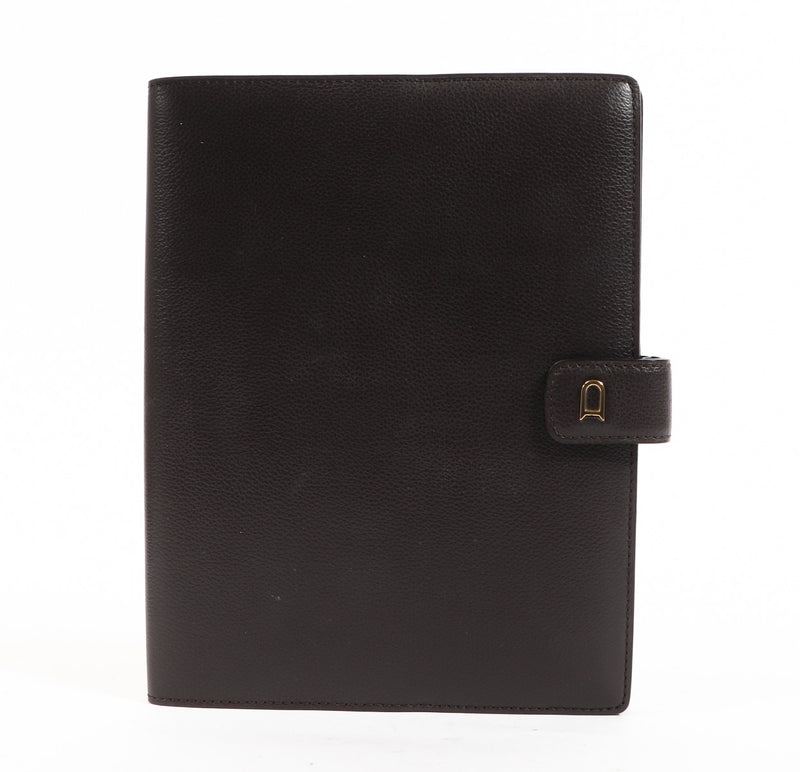 Buy an authentic second hand Delvaux Brown Semainier 3 Jumping Leather Agenda Cover in very good condition at Labellov.com
