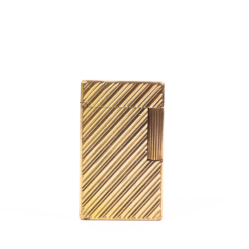 Buy an authentic second hand S.T. Dupont Gold-Plated Lighter in very good condition at Labellov