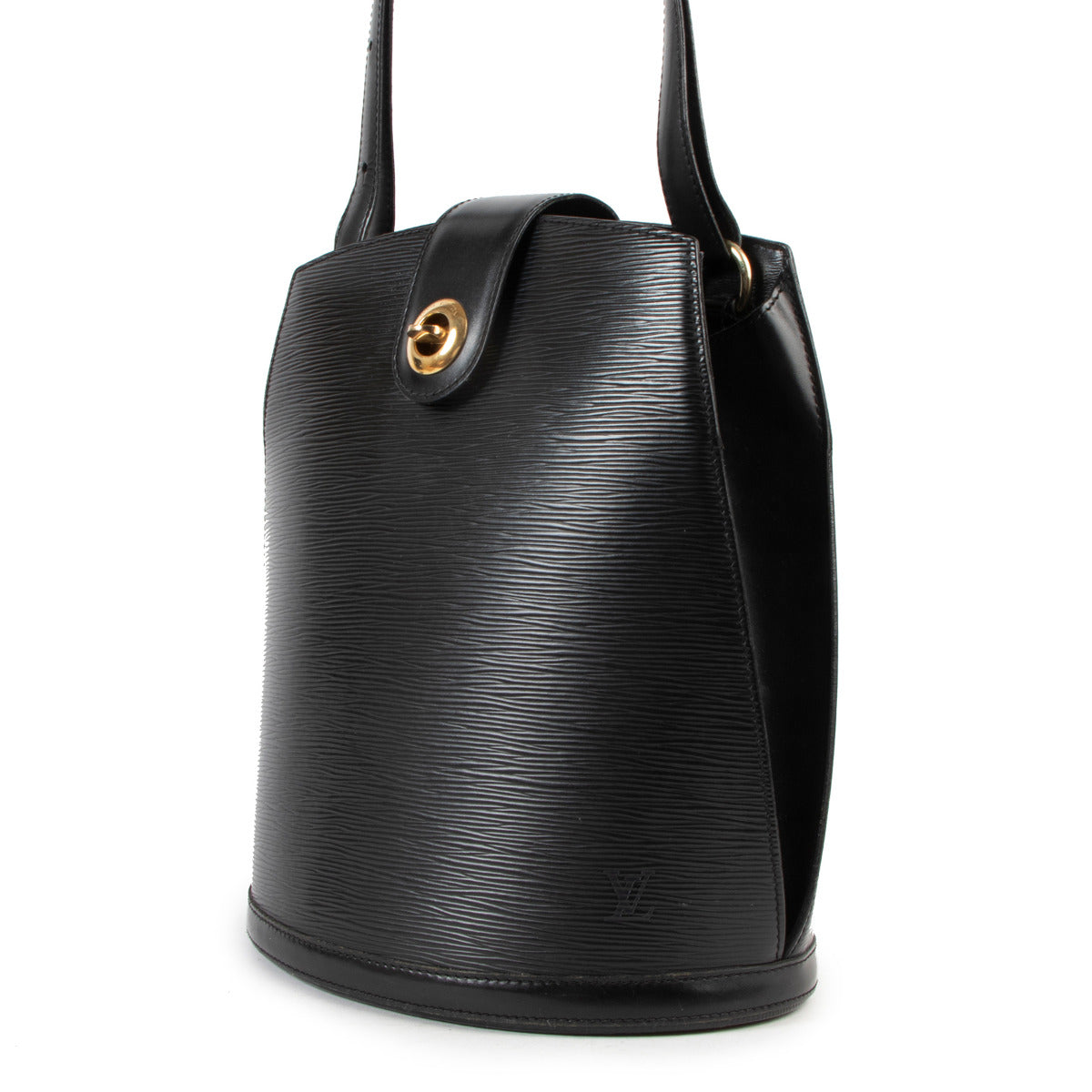 Buy online an authentic second hand Louis Vuitton black Nocturne GM epi shoulder bag in very good condition at Labellov in Antwerp.