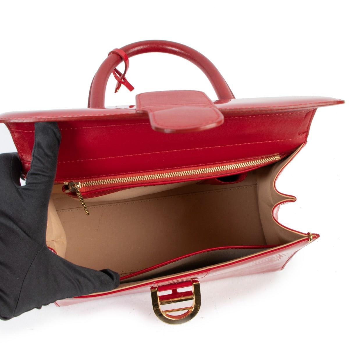 authentic second hand Delvaux Brillant MM Red Patent Leather Handbag at labellov