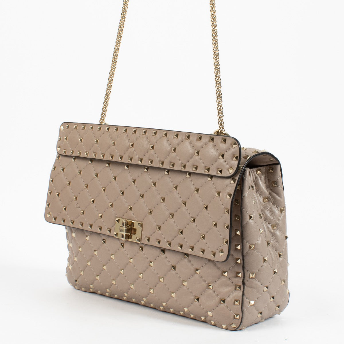 shop 100% authentic second hand Valentino Garavani Nude Large Rockstud Bag on Labellov.com