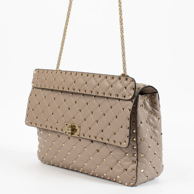 shop 100% authentic second hand Valentino Garavani Nude Large Rockstud Bag on Labellov.com