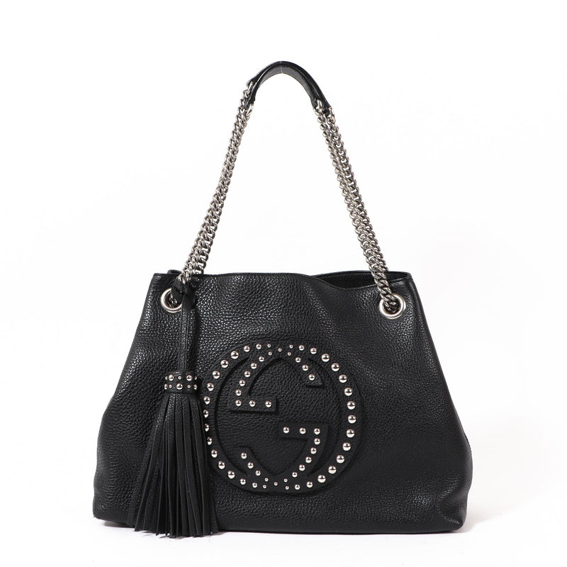 Buy an authentic Gucci Black Leather Studded Soho Chain Shoulder Bag in very good condition at Labellov in Antwerp.