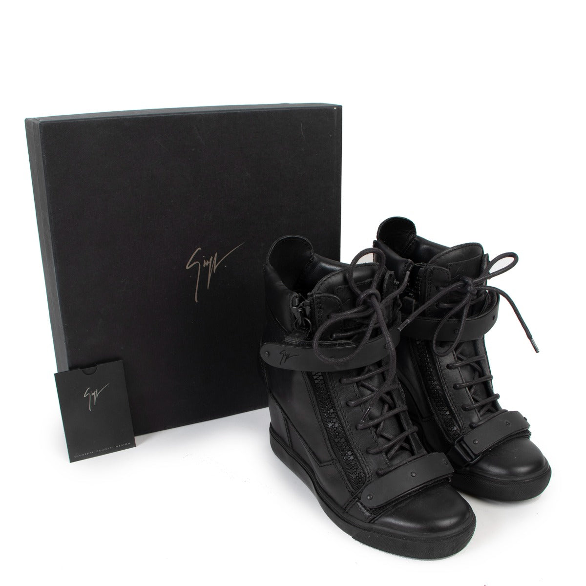 Shop now for your pre-loved, 100% authentic Guiseppe Zanotti shoes , at Labellov.