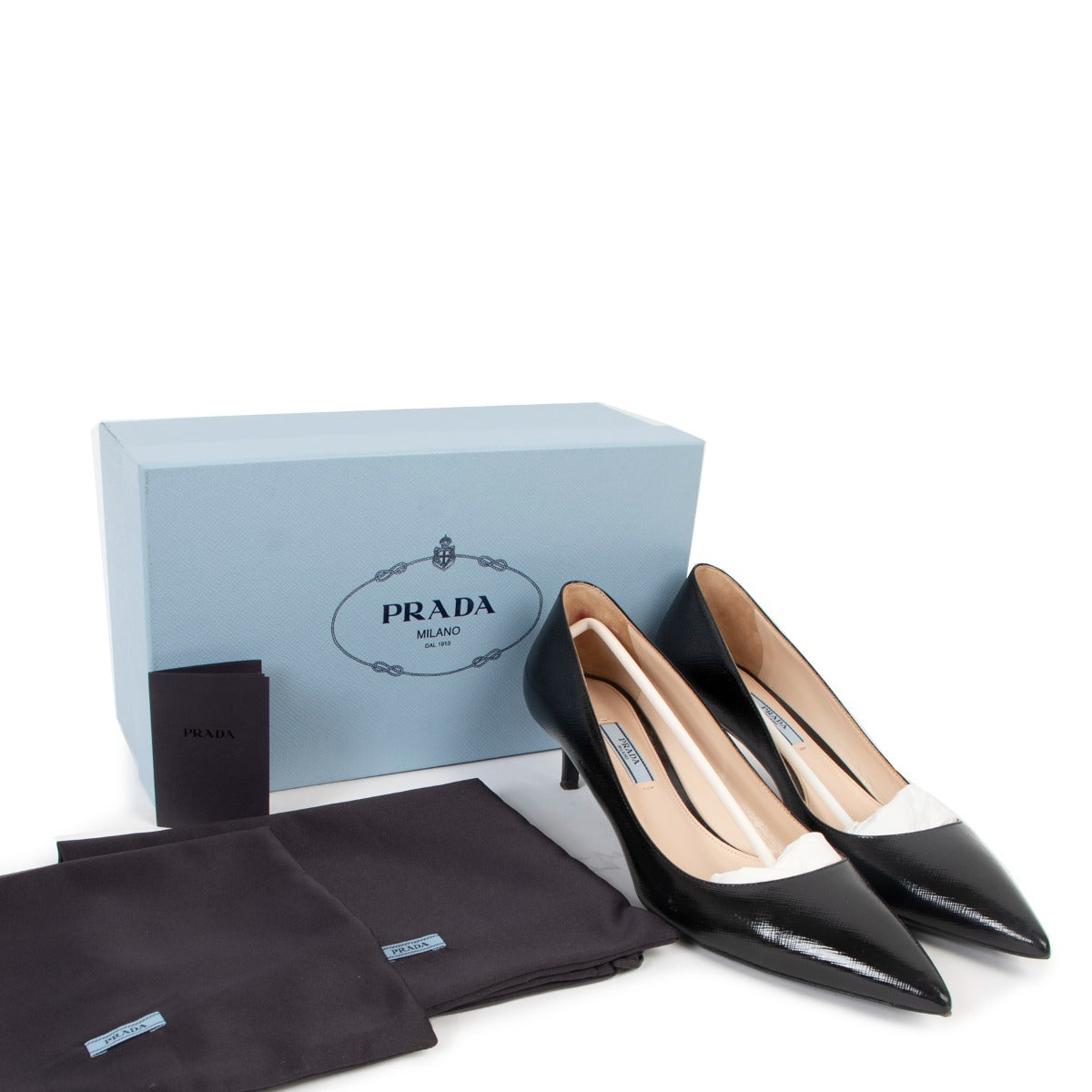 Second hand Prada Black Saffiano Leather Kitten Heel Pumps at Labellov