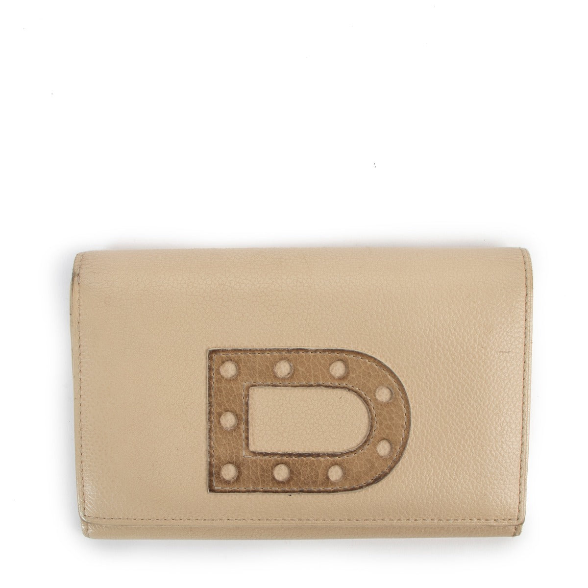 Shop now for your pre-loved, 100% authentic Delvaux Beige Leather D Wallet, at Labellov in Antwerp