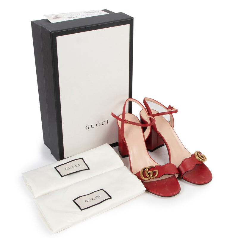 Shop now for your pre-loved, 100% authentic Gucci sandals, at Labellov.
