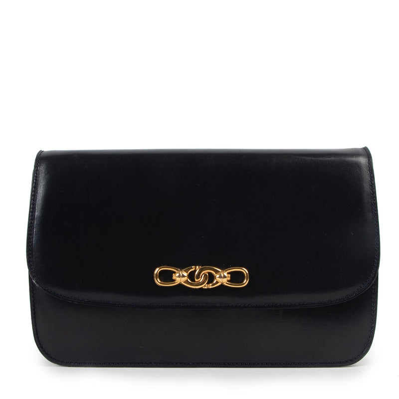 Shop safe online at Labellov in Antwerp this 100% authentic second hand Celine Blue Smooth Leather Vintage Clutch