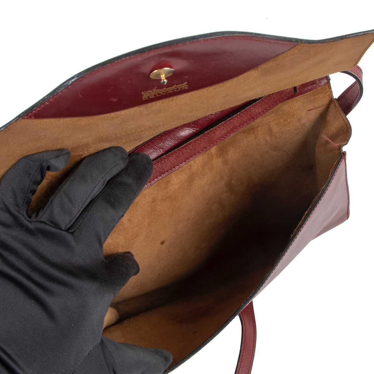 Shop safe online at Labellov in Antwerp this 100% authentic second hand Delvaux Burgundy Shoulder Bag