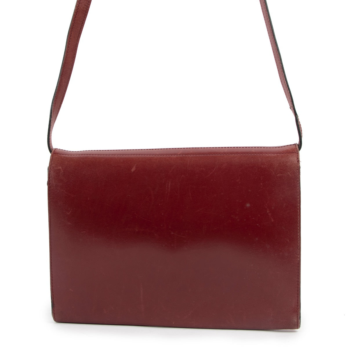 Shop safe online at Labellov in Antwerp this 100% authentic second hand Delvaux Burgundy Shoulder Bag