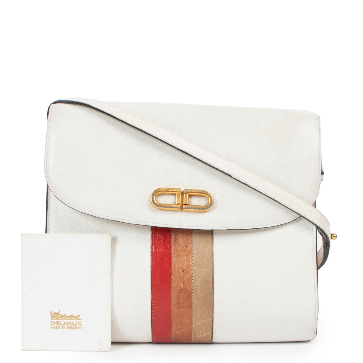 Shop safe online at Labellov in Antwerp this 100% authentic second hand Delvaux White Leather Crossbody
