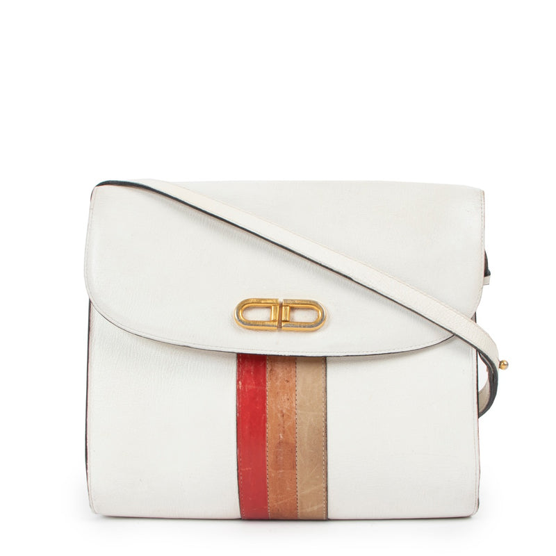 Shop safe online at Labellov in Antwerp this 100% authentic second hand Delvaux White Leather Crossbody