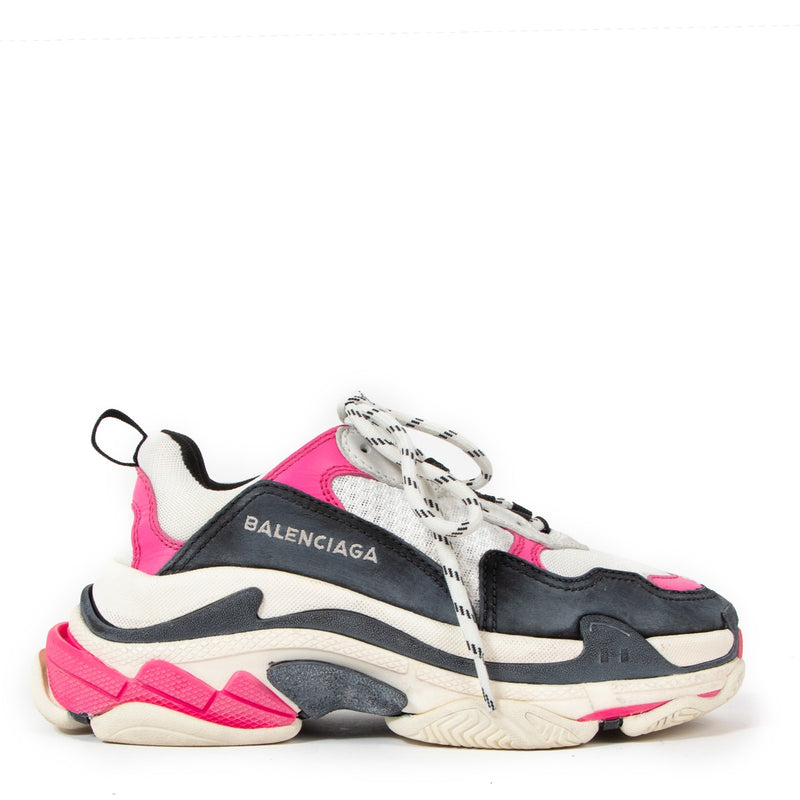 Balenciaga Second hand authentic luxury designer fashion Triple S Sneakers