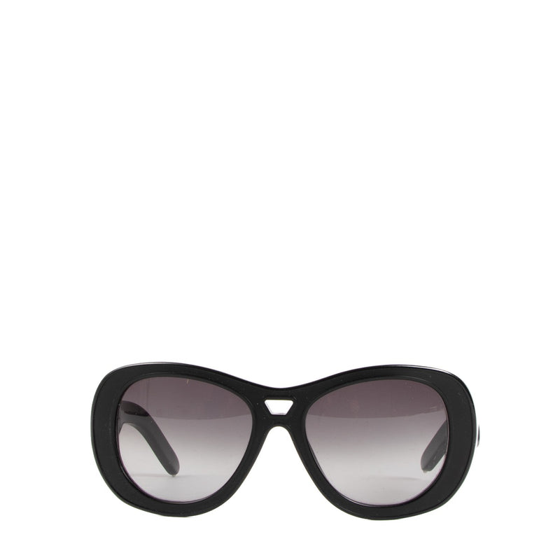 Chloé Black Logo Sunglasses