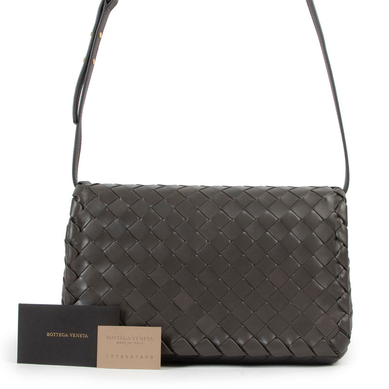 Shop now for your pre-loved, 100% authentic Bottega Veneta Grey Intreciatto Leather Crossbody, at Labellov.