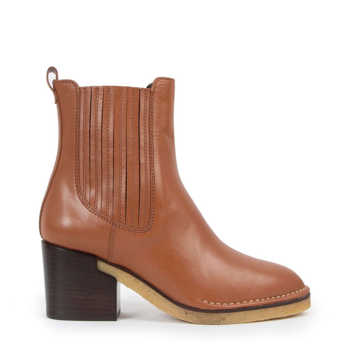 Tod's Camel Chelsea Leather Boots for the best price at Labellov