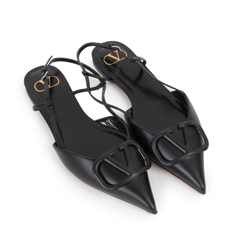 Shop now for your pre-loved, 100% authenic Valentino Garavani Black Leather Vlogo Slingback Flats - Size 39 at Labellov in Antwerp