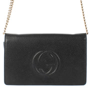 Shop safe online at Labellov in Antwerp, Brussels and Knokke this 100% authentic second hand Gucci Black Soho Wallet on Chain Clutch