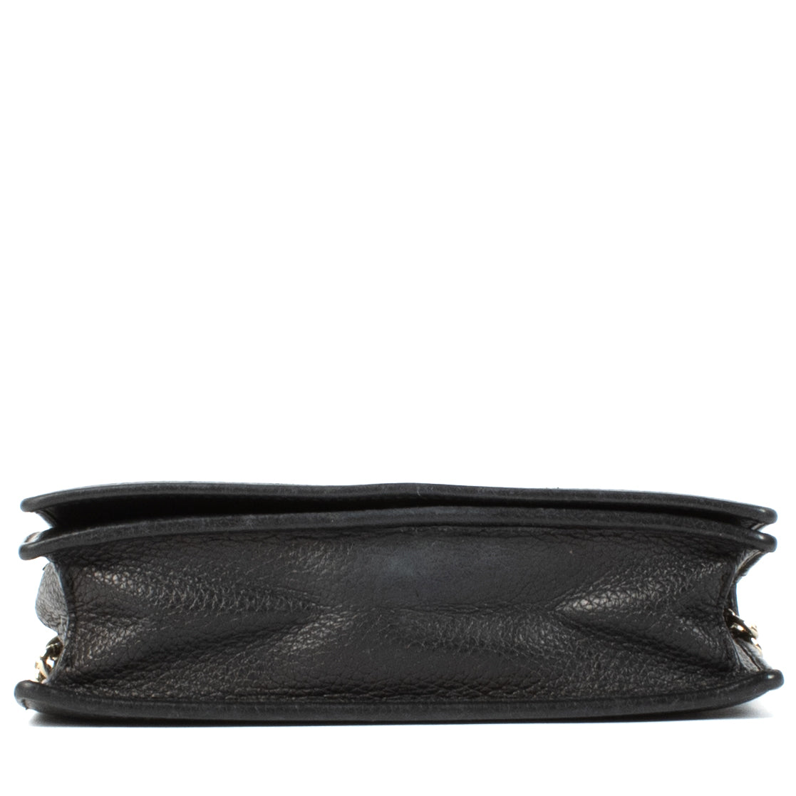 Shop safe online at Labellov in Antwerp, Brussels and Knokke this 100% authentic second hand Gucci Black Soho Wallet on Chain Clutch