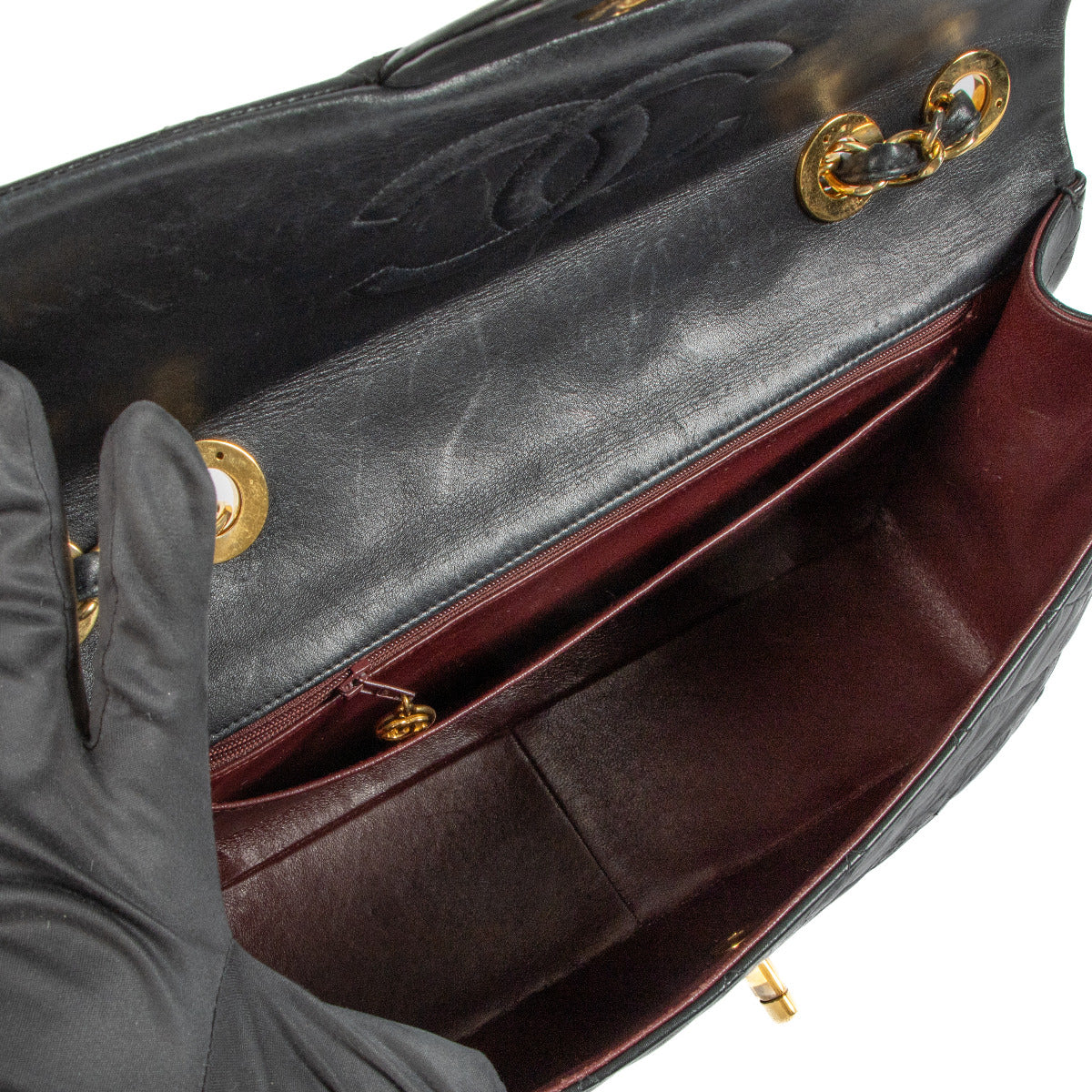 Sac à rabat classique Chanel noir vintage maxi XL