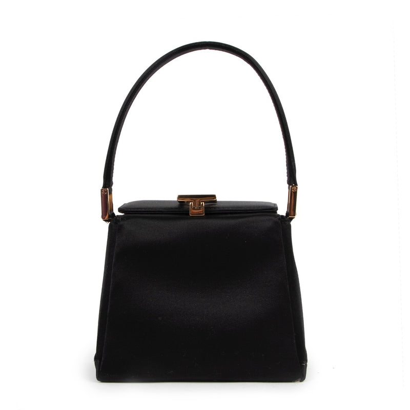 Shop safe online at Labellov in Antwerp this 100% authentic second hand Gucci Black Satin Tom Ford Top Handle Bag