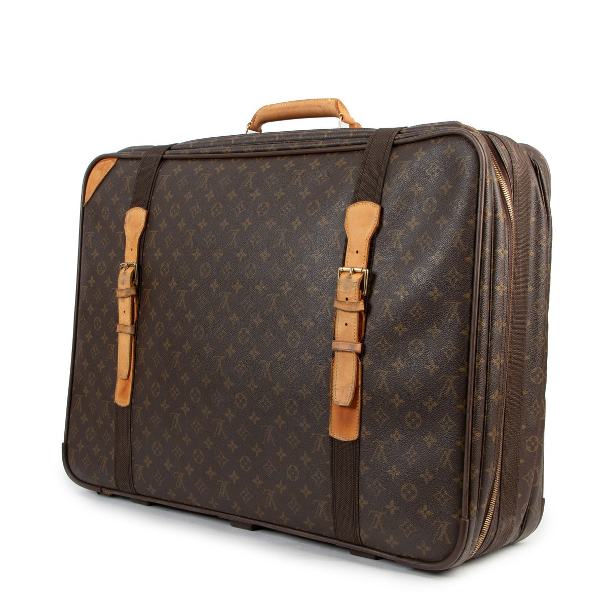 Buy online authentic second hand Louis Vuitton Satellite 70 Monogram Canvas Suitcase Travel Bag in very good condition at Labellov in Antwerp