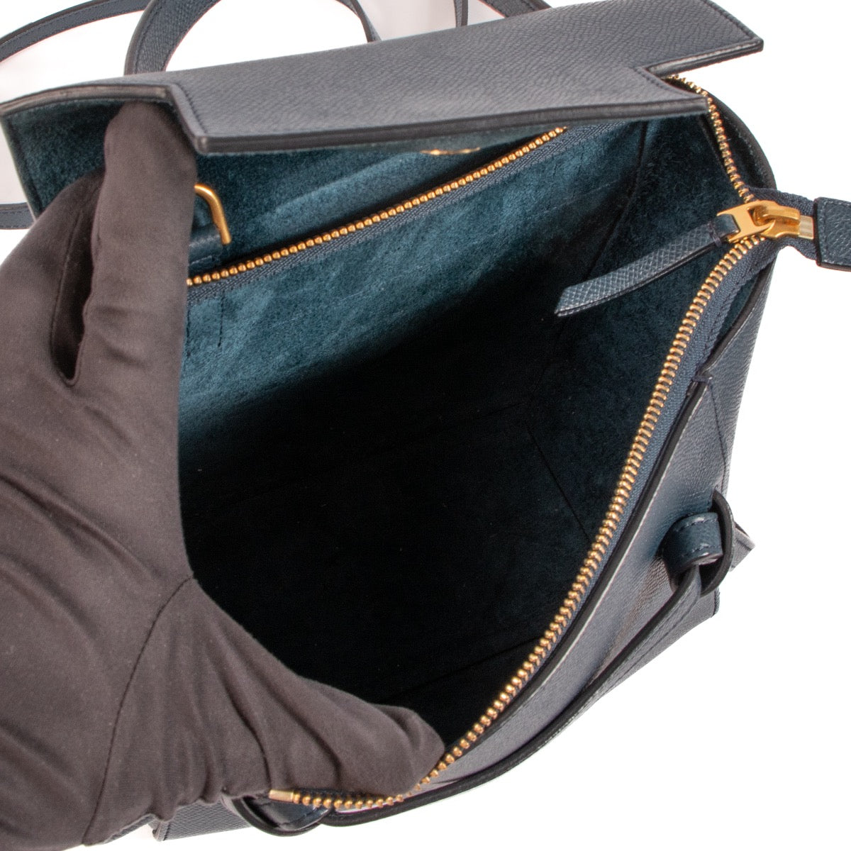 Shop safe online at Labellov in Antwerp, Brussels and Knokke this 100% authentic second hand Celine Blue Leather Nano Belt Bag