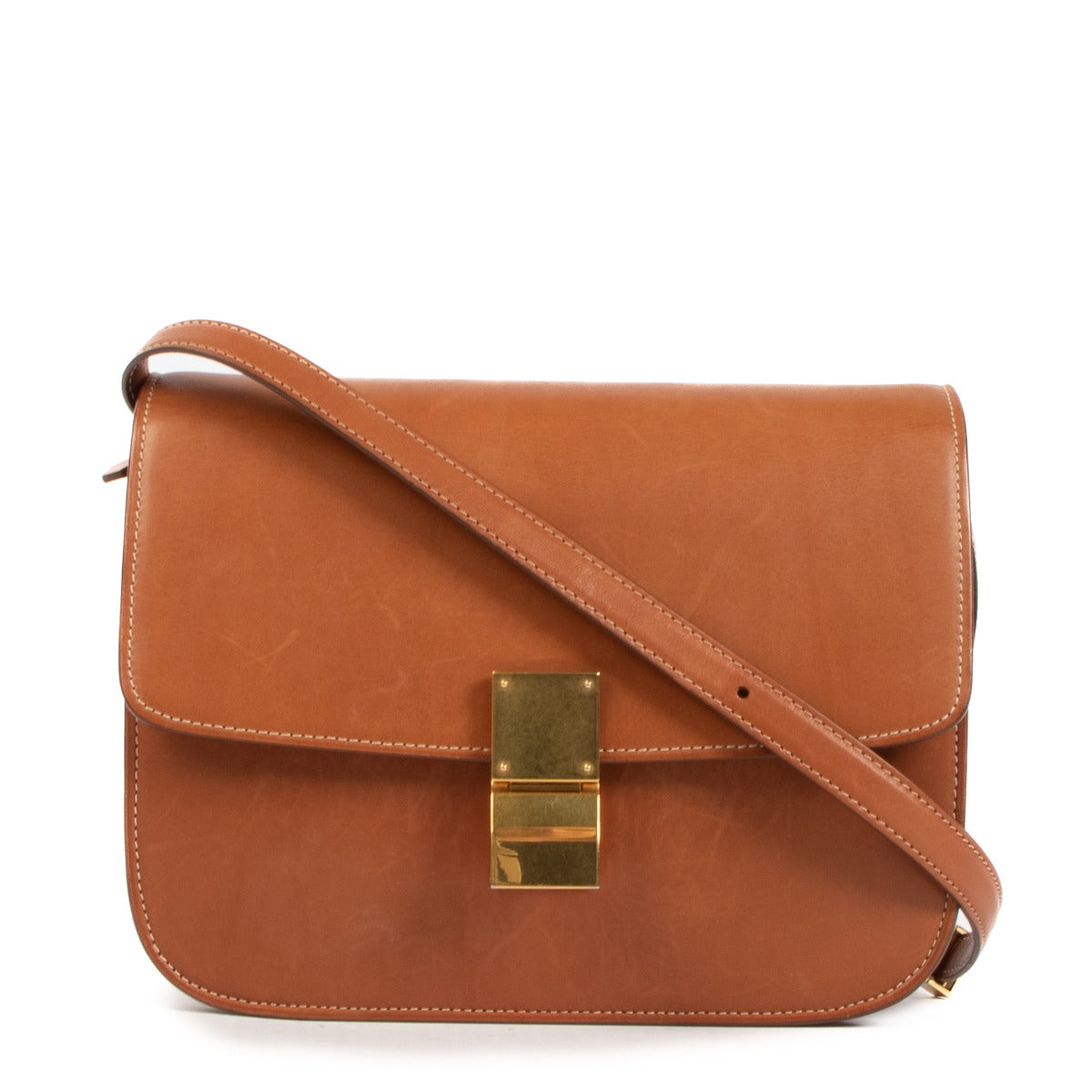 shop authentic second hand Celine Medium Classic Box Bag Camel Calfskin on Labellov.com