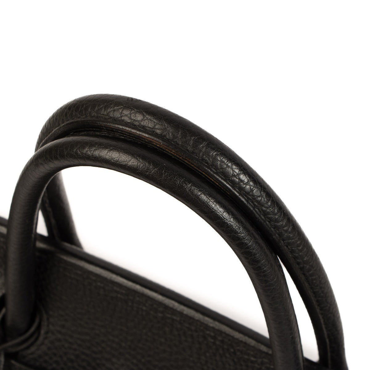 achetez seconde main Hermes Birkin 40 Noir dans www.labellov.com