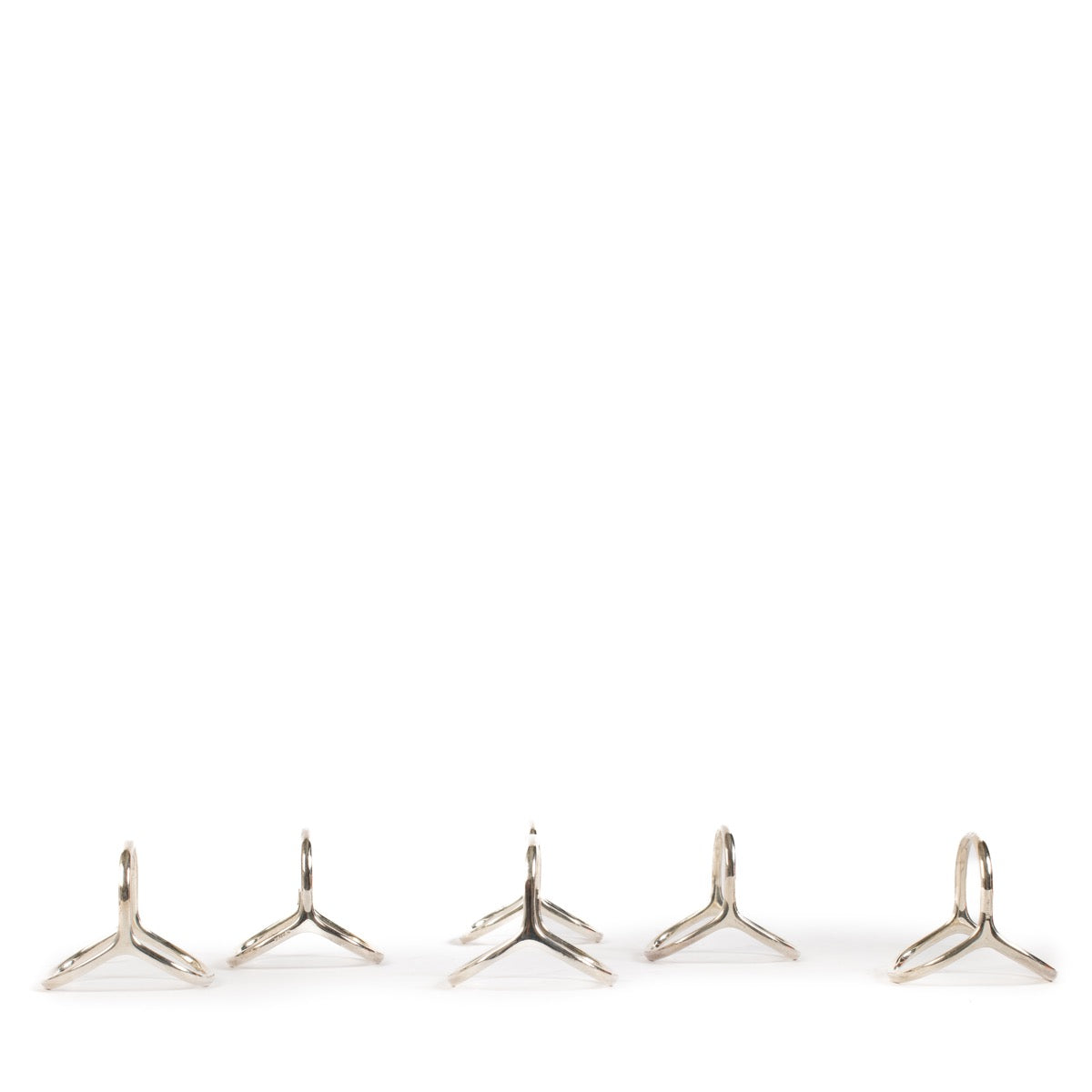 shop 100% authentic second hand Hermès Silver serviettes Rings on Labellov.com
