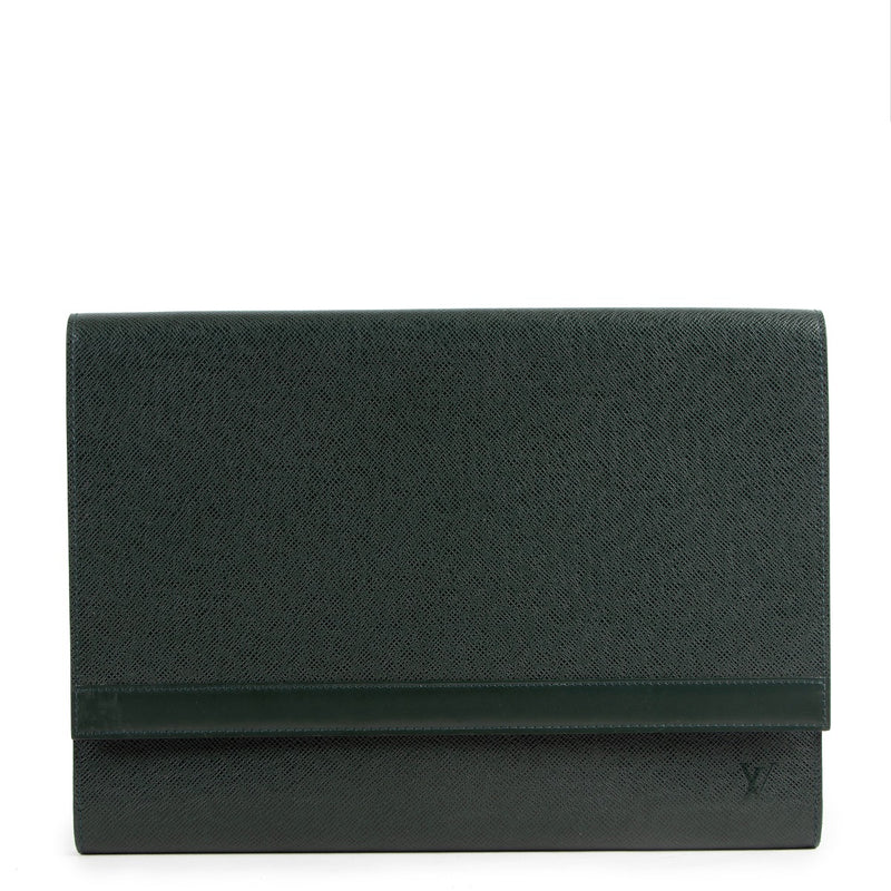 Louis Vuitton Volga Taiga Leather Porte-Document Business Clutch