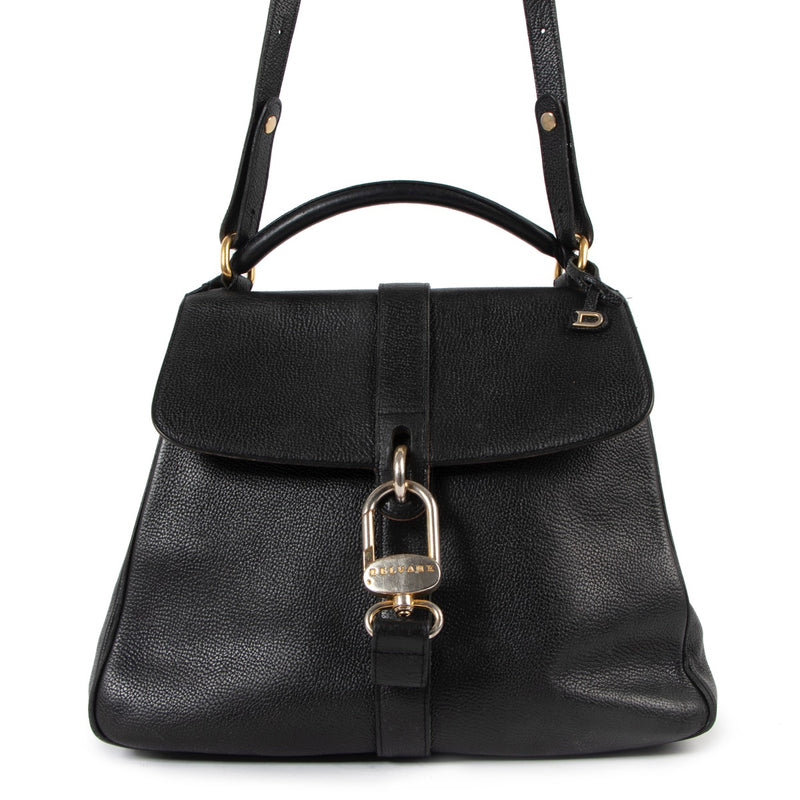 Buy an authentic second hand Delvaux Black Gin Fizz Shoulder Bag in good condition at Labellov.