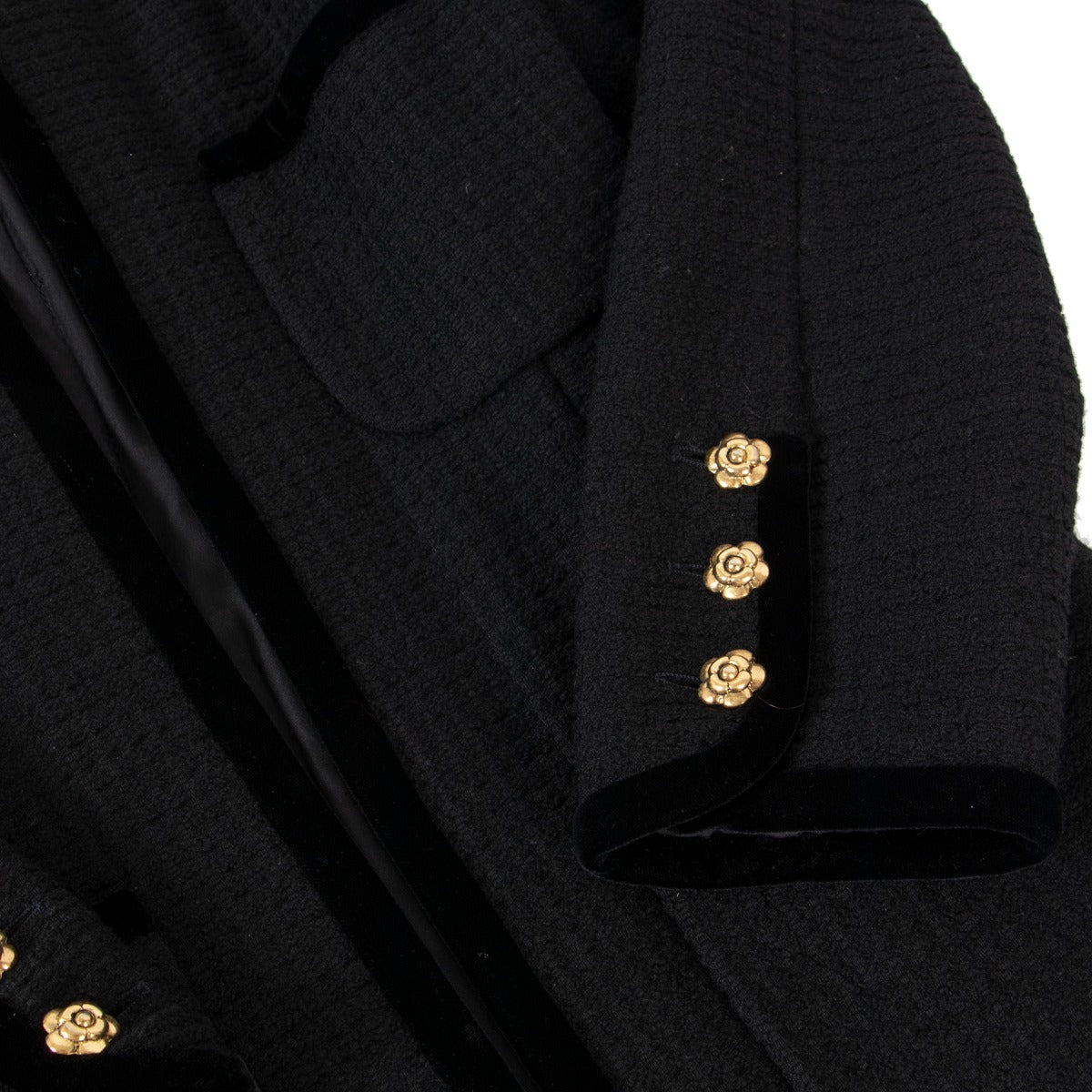 Chanel Black Velvet Trim Tweed Jacket - Size FR40