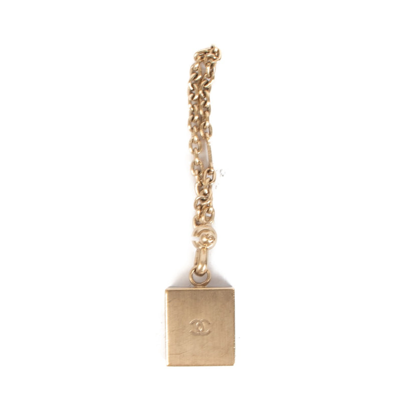 Chanel, Keychain, Bagcharm, Eiffel tower, Paris, Perfume, Camelia, Labellov, Antwerp