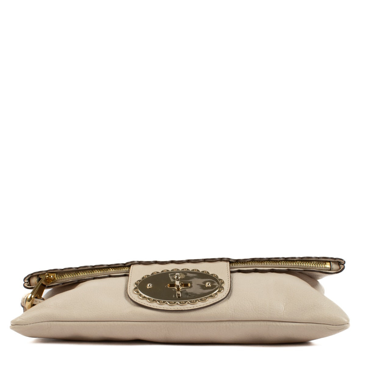 Mulberry clutch with gold hardware, featuring two compartments for easy organization, perfect for an evening out. Shop now on Labellov.com.