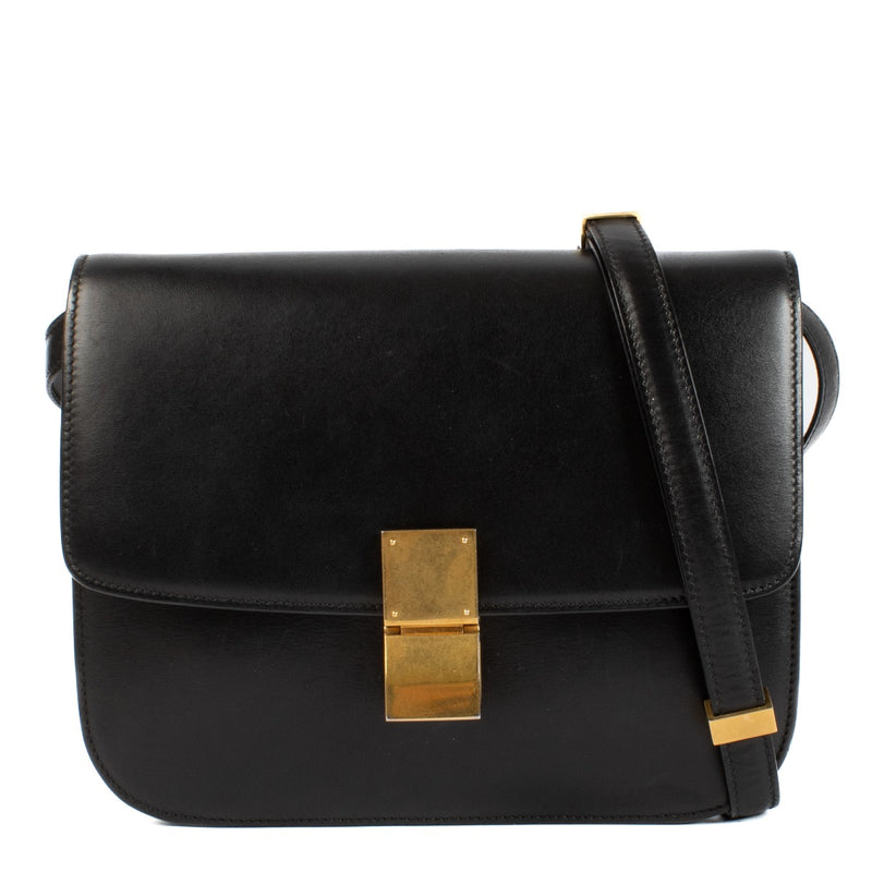 Shop safe online at Labellov in Antwerp and Knokke this 100% authentic second hand Celine Black Classic Box Crossbody Bag